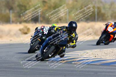 media/Jan-09-2022-SoCal Trackdays (Sun) [[2b1fec8404]]/Turn 6 (1035am)/